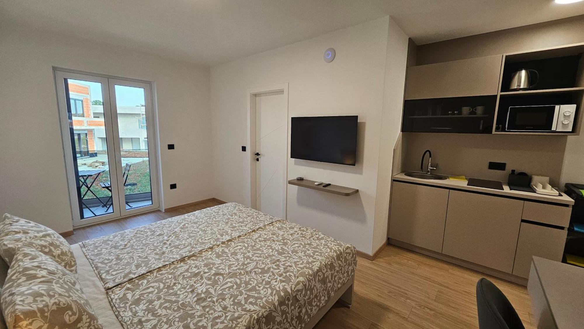 Richi Rooms & App Funtana Eksteriør billede